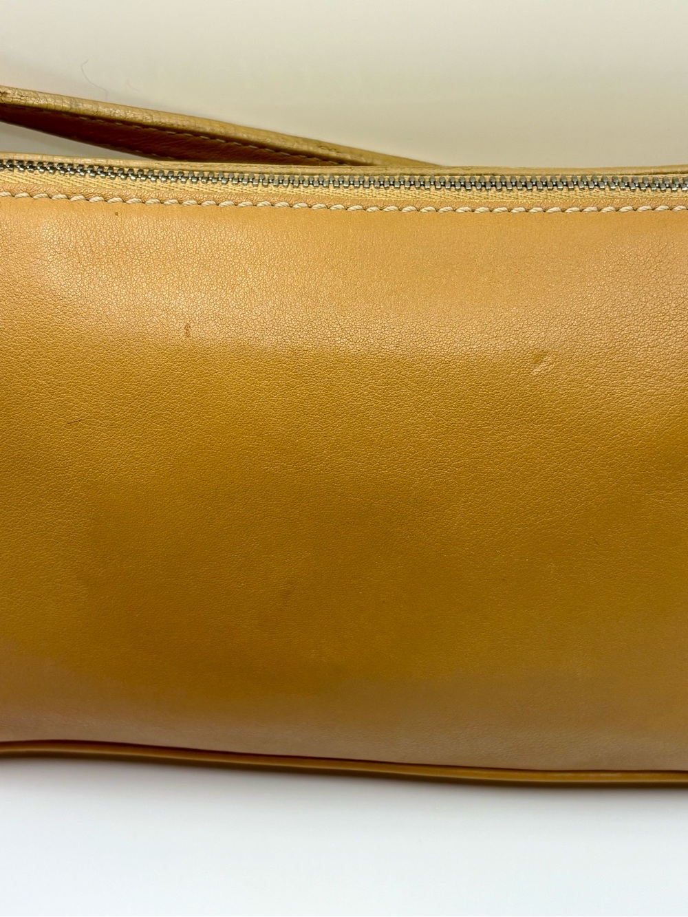 Vintage Salvatore Ferragamo Tan Leather Pouchette Shoulder Bag - Picture 5 of 16